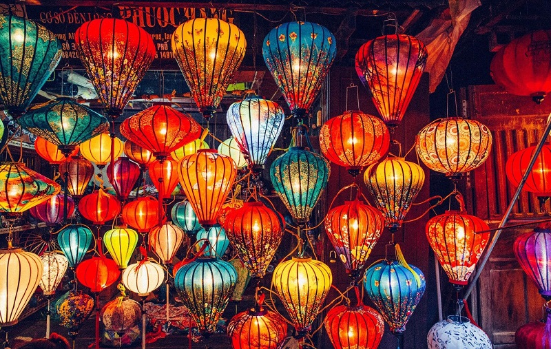 Full Moon Lantern Festival in Hoi An Ancient Town