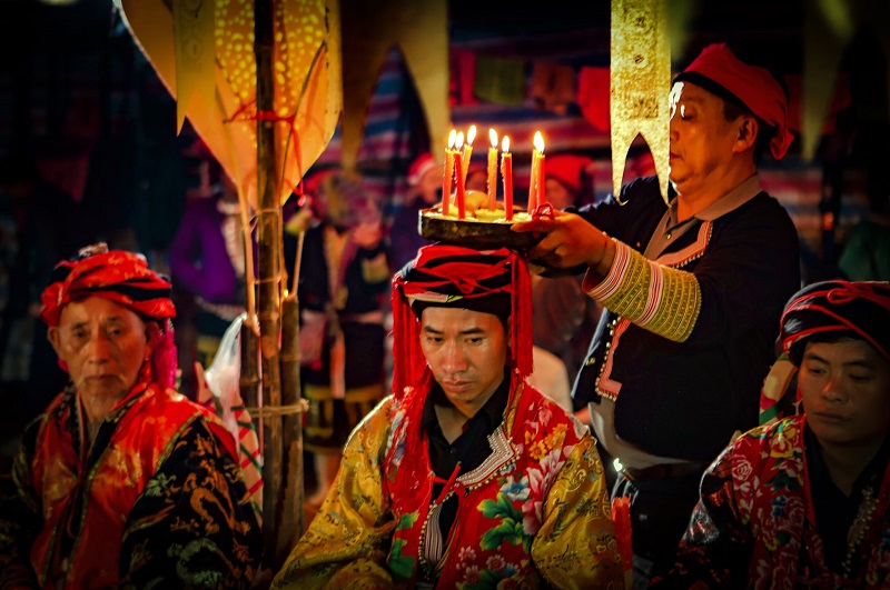 Red Dao priests performing the Cap Sac initiation ritual in Ha Giang