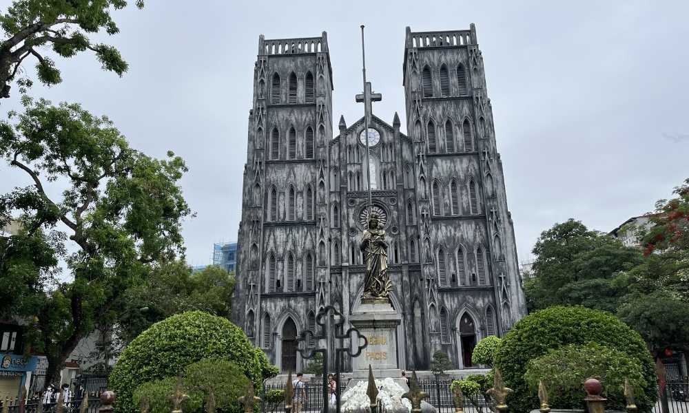 Hướng dẫn du lịch Nhà thờ Thánh Giuse ở Phố Cổ Hà Nội