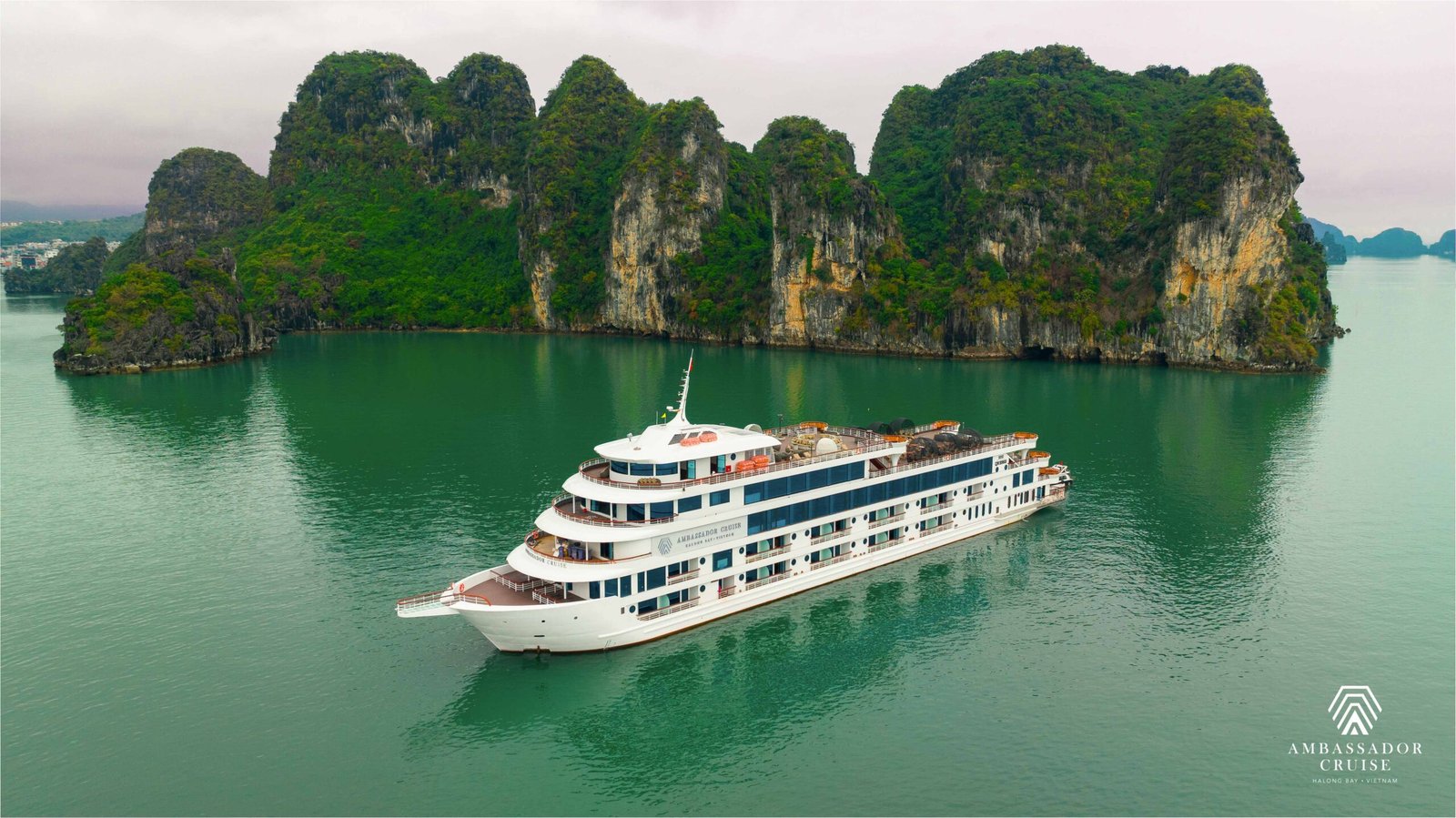 AMBASSADOR DAY CRUISE – 5 STAR LUXURY ESPACE IN HALONG BAY