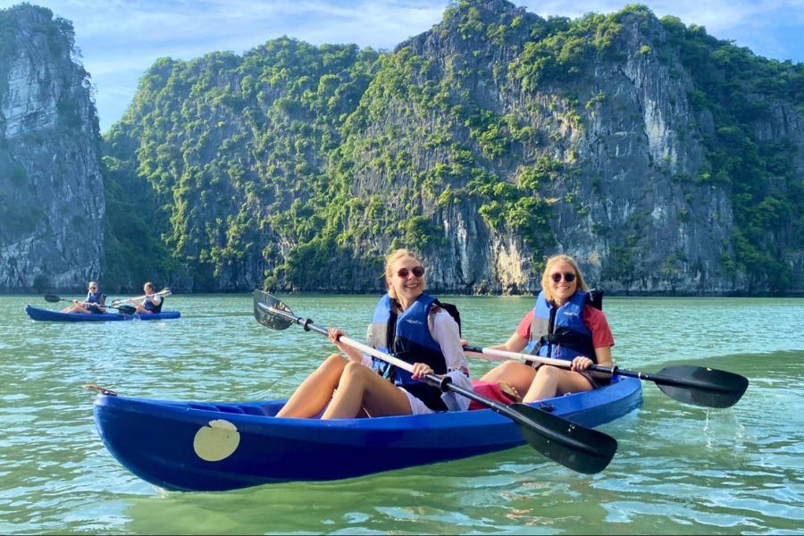 Kayaking in Lan Ha Bay Vietnam itinerary experience