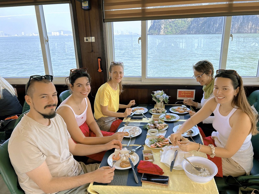 Safe travel Vietnam LGBT guide for queer travelers