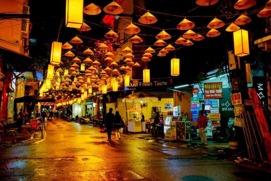 Hanoi Old Quarter street culture on Vietnam culture tours