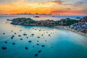 Vietnam 10 day itinerary showing diverse landscapes and travel styles