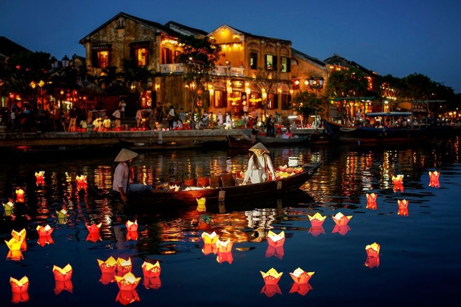 most beautiful places in vietnam hoi an lantern and da nang beach