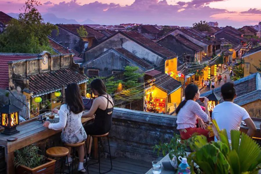 social cafe space in Vietnam for travelers