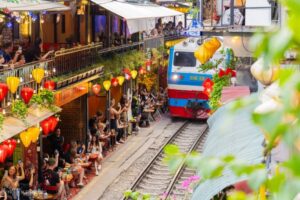 vietnam coffee culture daily life local people cafe