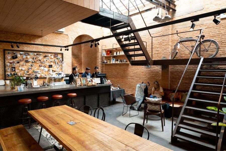 lgbt cafes vietnam ho chi minh city