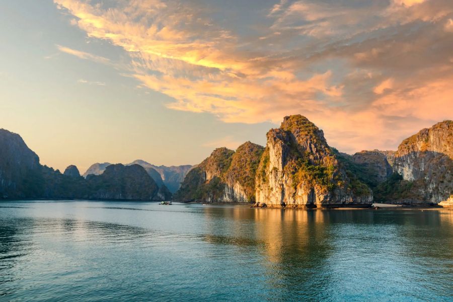 ha long bay sunset in vietnam