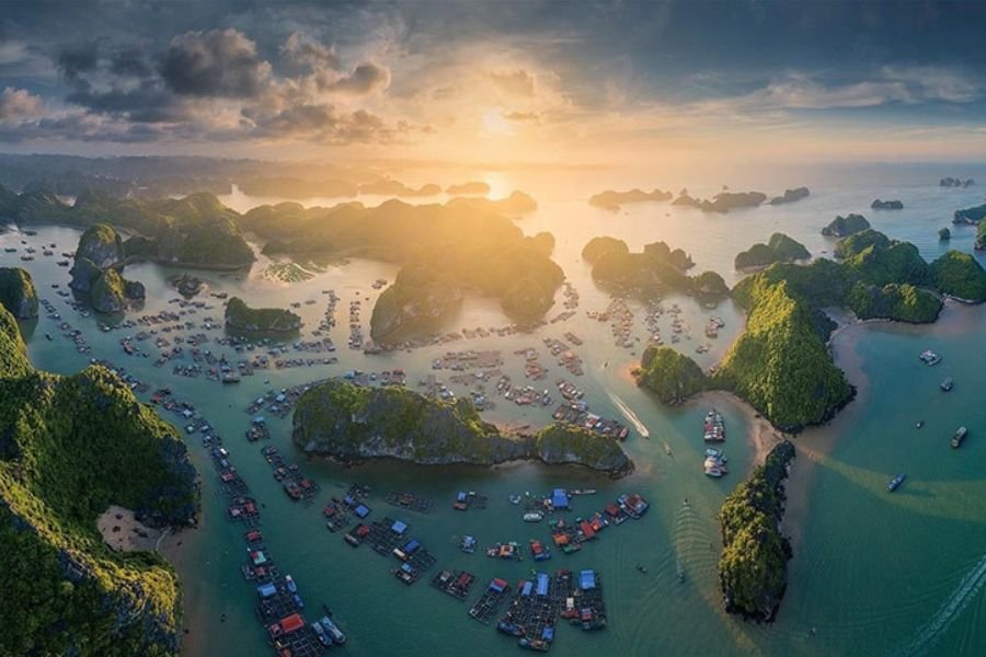 Vietnam island escapes in Lan Ha Bay