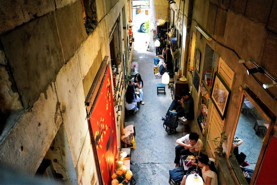 Authentic Vietnam coffee experiences in local cafes