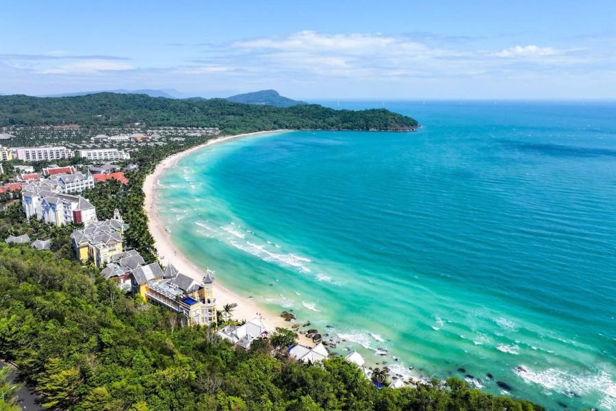 Vietnam island escapes with tropical beaches