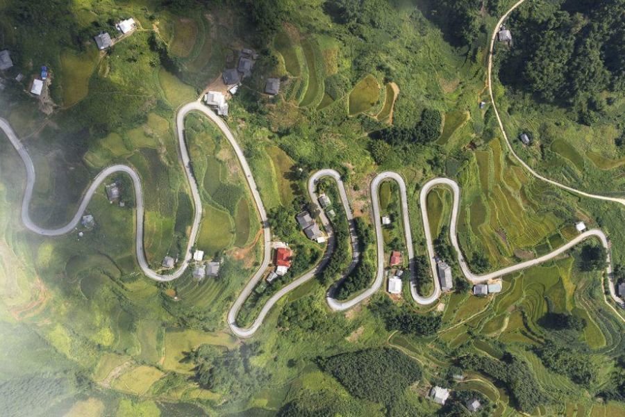 Mountain landscapes on Vietnam Scenic Drives in Cao Bang