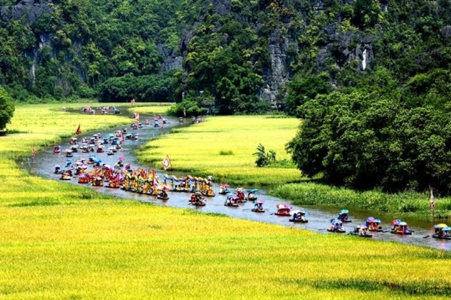 Ninh Binh landscape, one of the best Vietnam photography spots