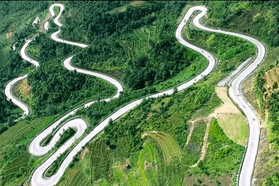 Ha Giang Loop mountain road in Northern Vietnam